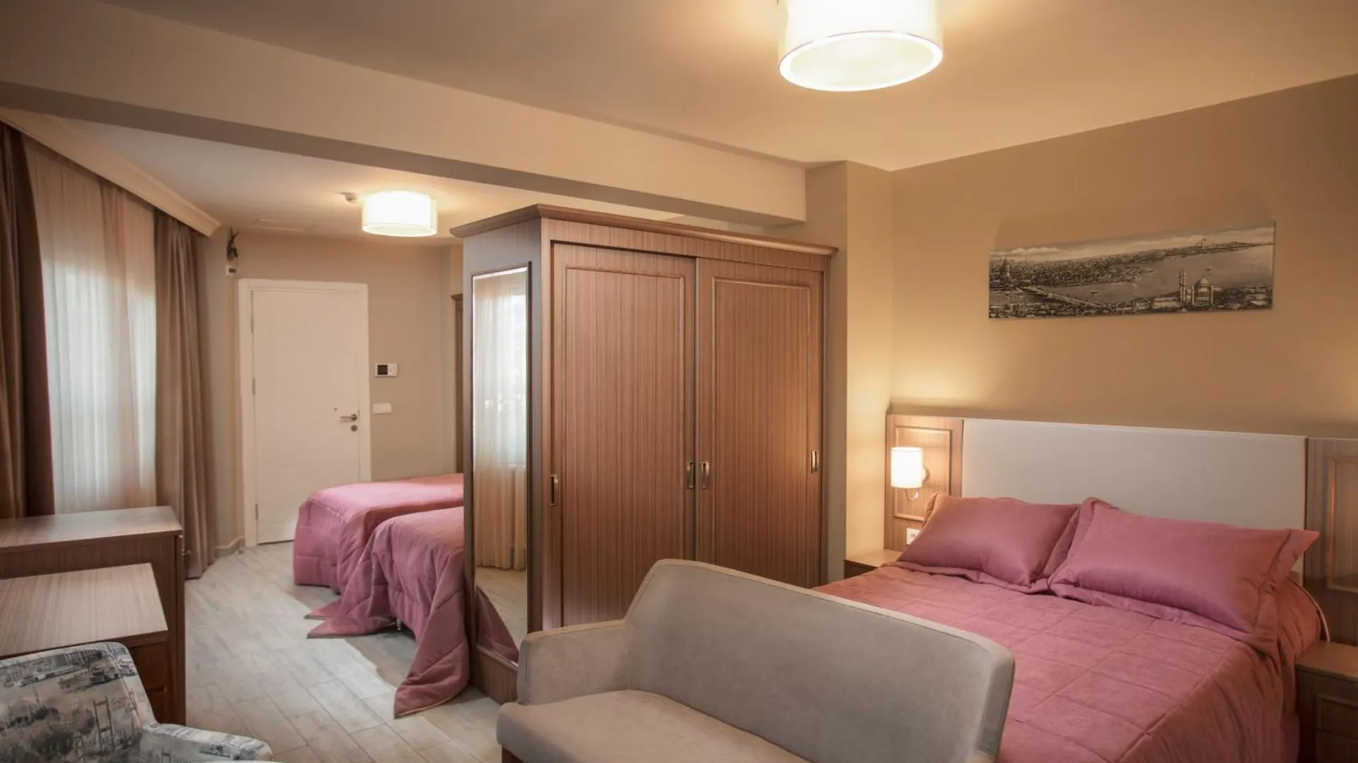 Halit Varguen 3.Floor Apartment Istanbul